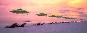 SouthPalmsResort-Umbrellas-Sunset